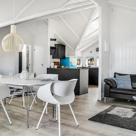 Casa vacanze Awesome In With Wifi And 3 Bedrooms Vordingborg