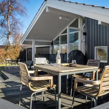 Awesome In With Wifi And 3 Bedrooms Vordingborg